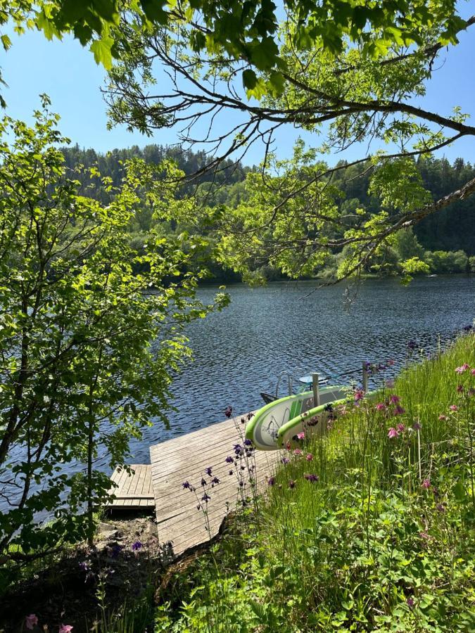 Luxuszelt Glamping On Idyllic Lake, Paddle Boards & Rowboat *